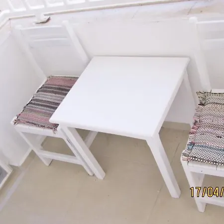 Zeybek 1 Konukevi